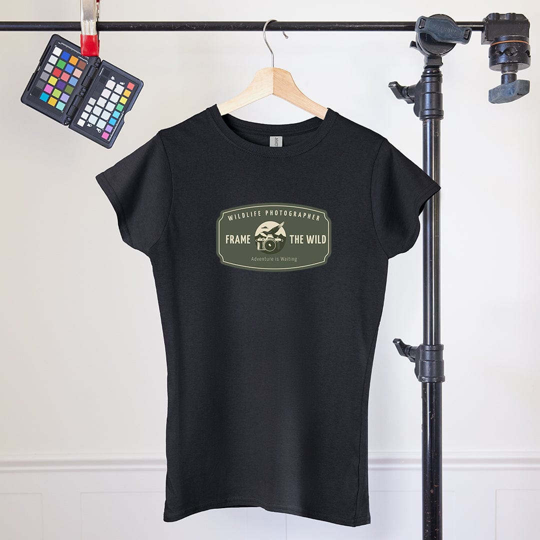 Wildlife Photographer Women's T-Shirt