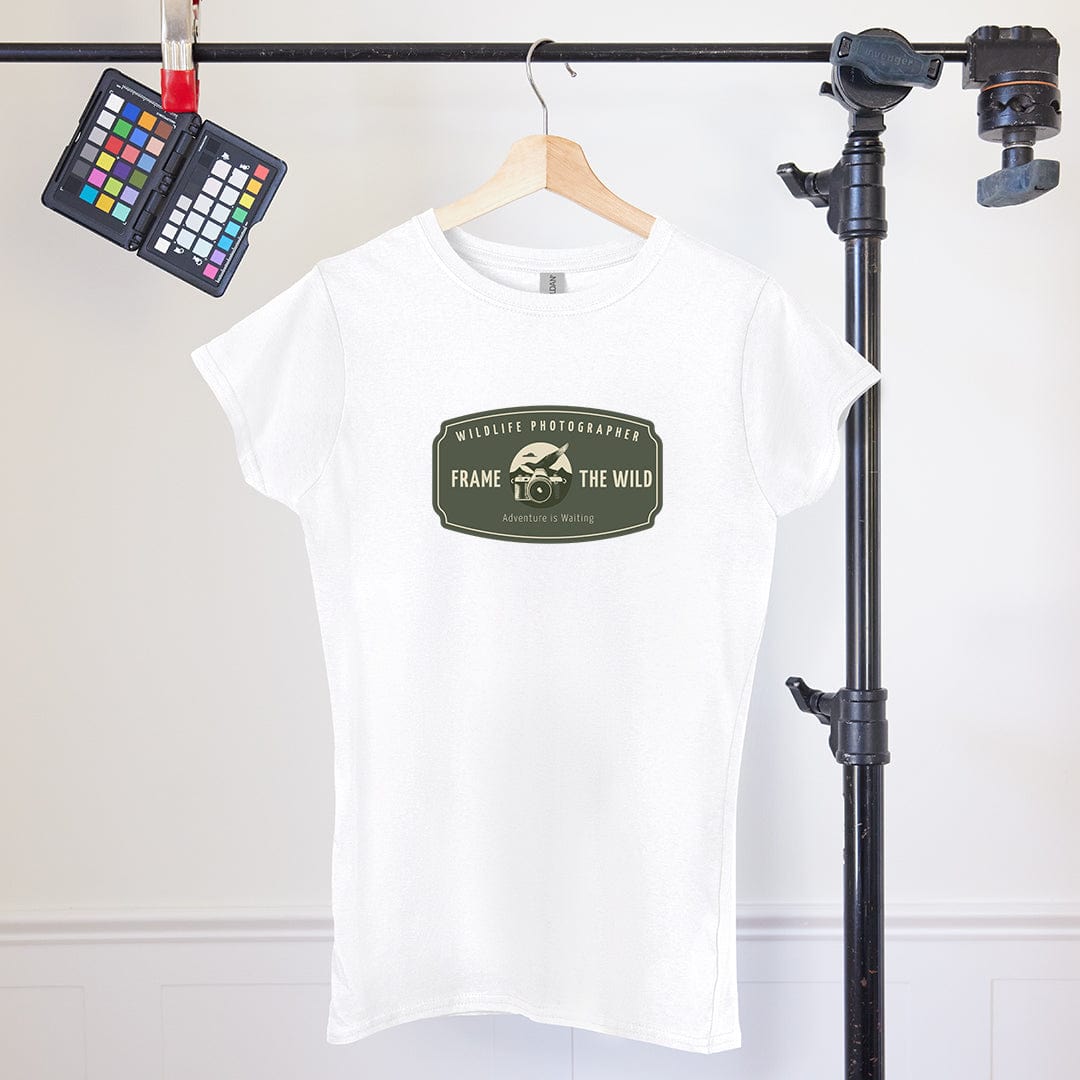 Wildlife Photographer Women's T-Shirt